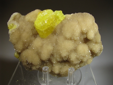Aragonite, Sulphur - Agrigento. Sicily, Italy
